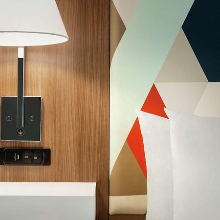 Hampton Inn Kansas City Блу Спрингс Екстериор снимка