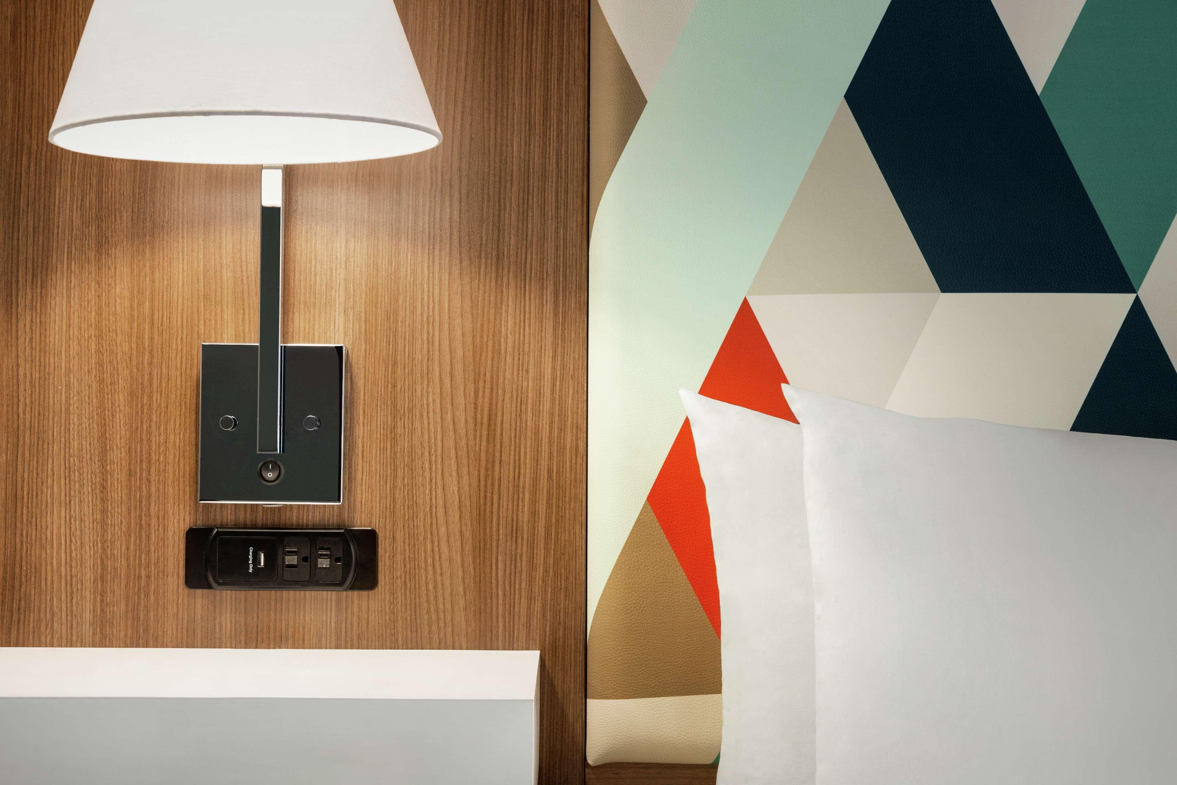 Hampton Inn Kansas City Блу Спрингс Екстериор снимка